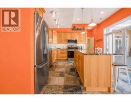1228 Mariners ROAD - 11