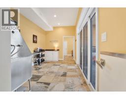 1228 Mariners ROAD - 32