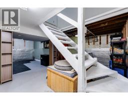 53 Sunnyside AVENUE - 18