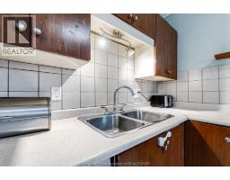 53 Sunnyside AVENUE - 3