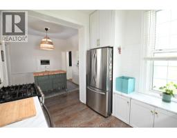 17 Cunningham AVENUE - 15