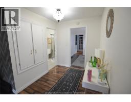 17 Cunningham AVENUE - 21