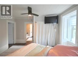 17 Cunningham AVENUE - 29