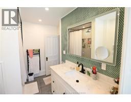 17 Cunningham AVENUE - 32