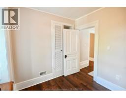 17 Cunningham AVENUE - 34