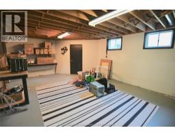 17 Cunningham AVENUE - 38