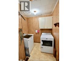 17 Cunningham AVENUE - 39