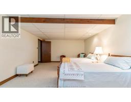7678 TALBOT TRAIL West - 37