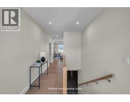 14 Rosewood CRESCENT - 37