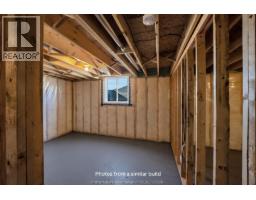14 Rosewood CRESCENT - 42