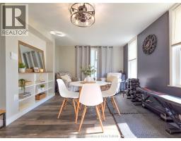 579 Centre STREET - 3
