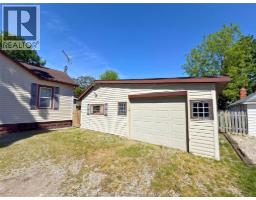 141 Poplar STREET - 4