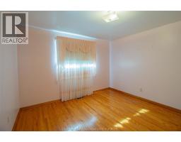 8 Regal PLACE - 10