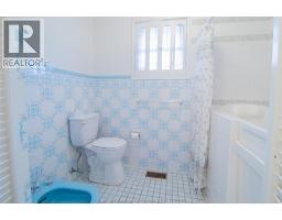 8 Regal PLACE - 14