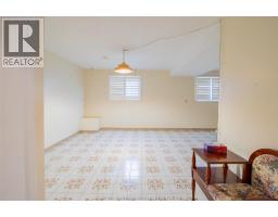 8 Regal PLACE - 17