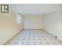 8 Regal PLACE - 19