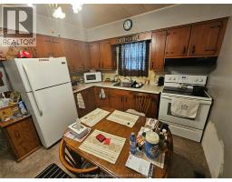 8-10 HENRY STREET - 19