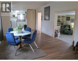 30 REGENCY DRIVE - 18