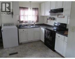 30 REGENCY DRIVE - 9