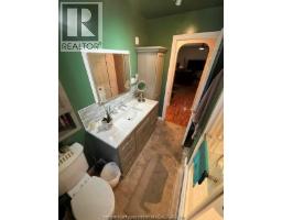 188 Colborne STREET - 16