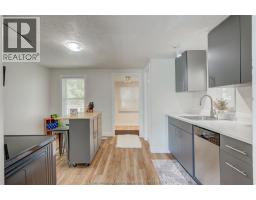 461 Selkirk STREET - 20