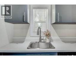 461 Selkirk STREET - 23