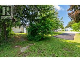 461 Selkirk STREET - 43