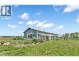 7527 TALBOT TRAIL - 35