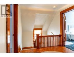 15 Ellwood AVENUE - 36
