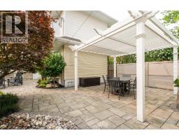 15 Ellwood AVENUE - 47