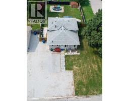86 Marion AVENUE - 6