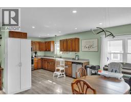104 Erie STREET South - 17