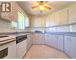 21 Earl DRIVE - 15
