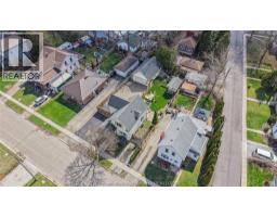 32 HALL STREET North - 35