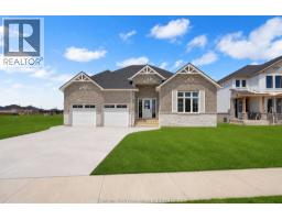 18 Rosewood CRESCENT - 1