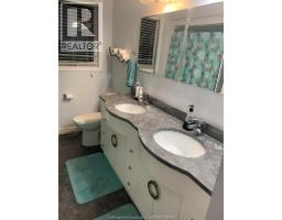 9 Owen AVENUE - 16