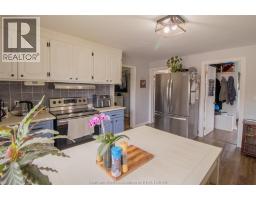 100 Taylor AVENUE - 11
