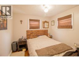 100 Taylor AVENUE - 12