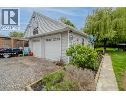 100 Taylor AVENUE - 25