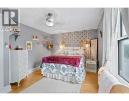 282 QUEEN STREET - 32