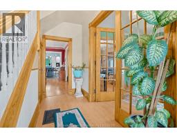 282 QUEEN STREET - 5