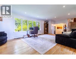 19079 Charing Cross ROAD - 9