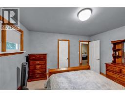 20928 Victoria ROAD - 26