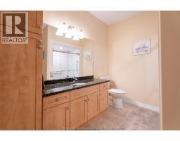 27 McIntosh AVENUE - 25