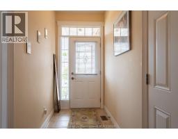 27 McIntosh AVENUE - 5