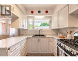 88 DUNVEGAN DRIVE - 18