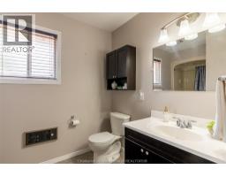 88 DUNVEGAN DRIVE - 29