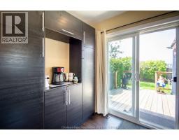 227 Bristol DRIVE - 16