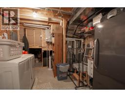 227 Bristol DRIVE - 33
