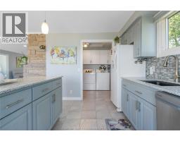 95 ISLAND CRESCENT - 15